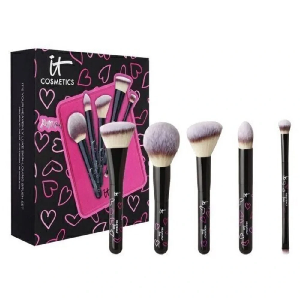 IT Cosmetics Heavenly Luxe skin loving brush‎ set New in Box